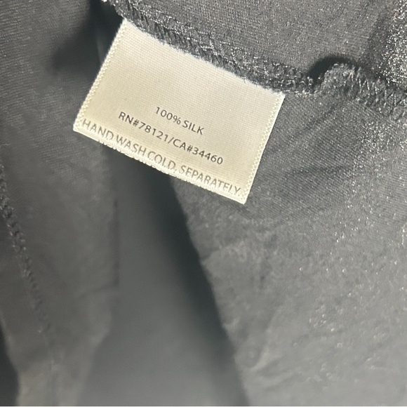 Eileen Fisher Silk Georgette Sleeveless Black Top Size M - Picture 4 of 6